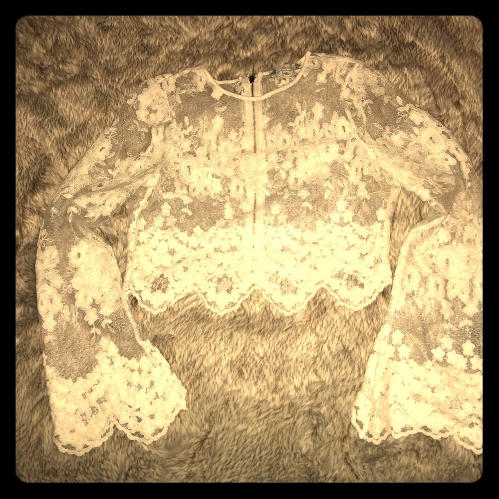 Forever 21 White cropped lace top
